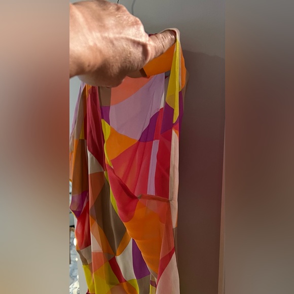 Trina Turk Flow Top - Picture 14 of 14